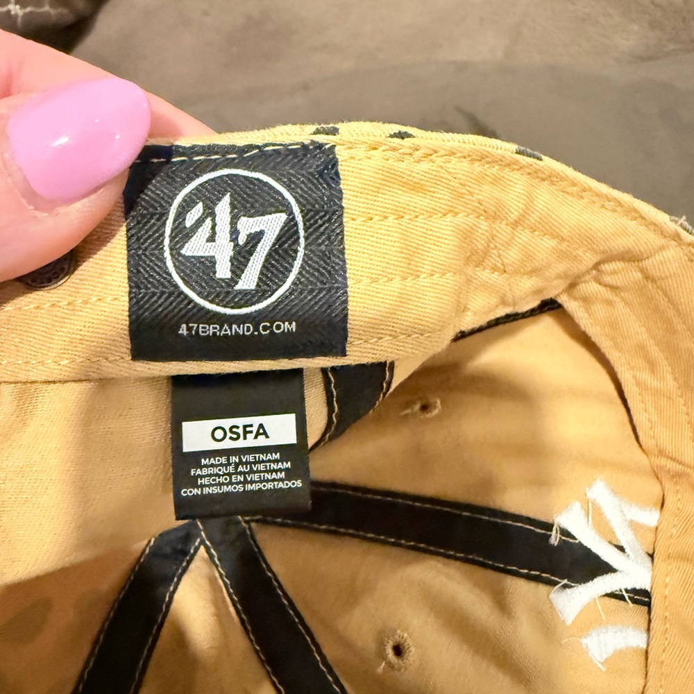 47 brand Yankee leopard hat - Picture 4 of 5